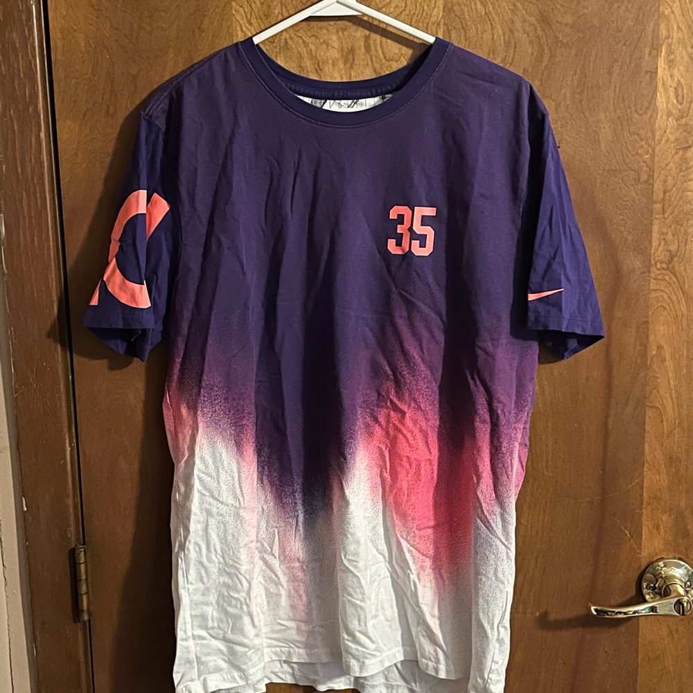 Nike men’s size L large purple pink white ombré short sleeve tee shirt top